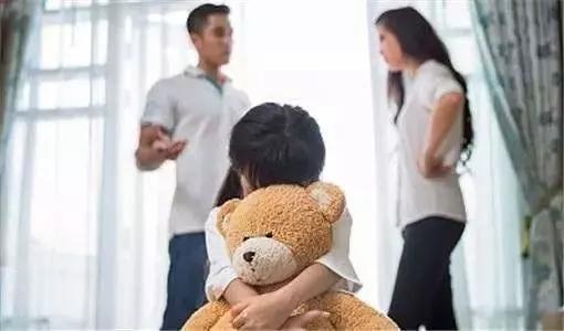 孩子打架父母吃瓜